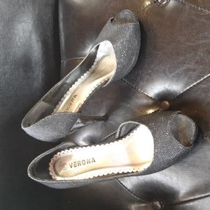 Verona size 40 ( US 9.5 ) black sparkling heels